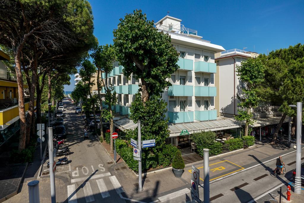 Hotel Mon Pays Riccione Extérieur photo