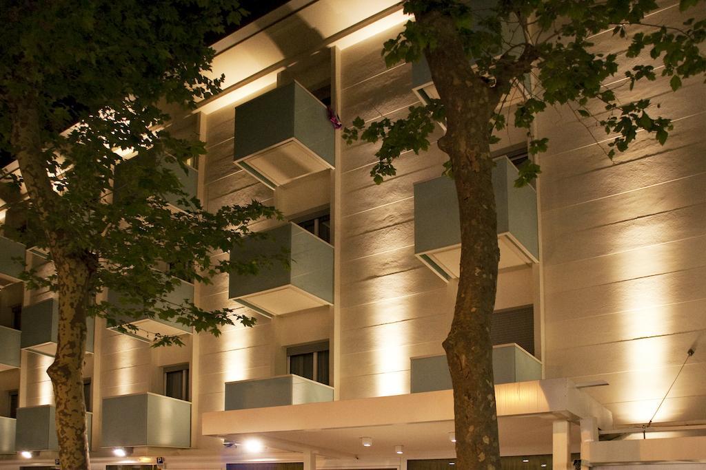 Hotel Mon Pays Riccione Extérieur photo